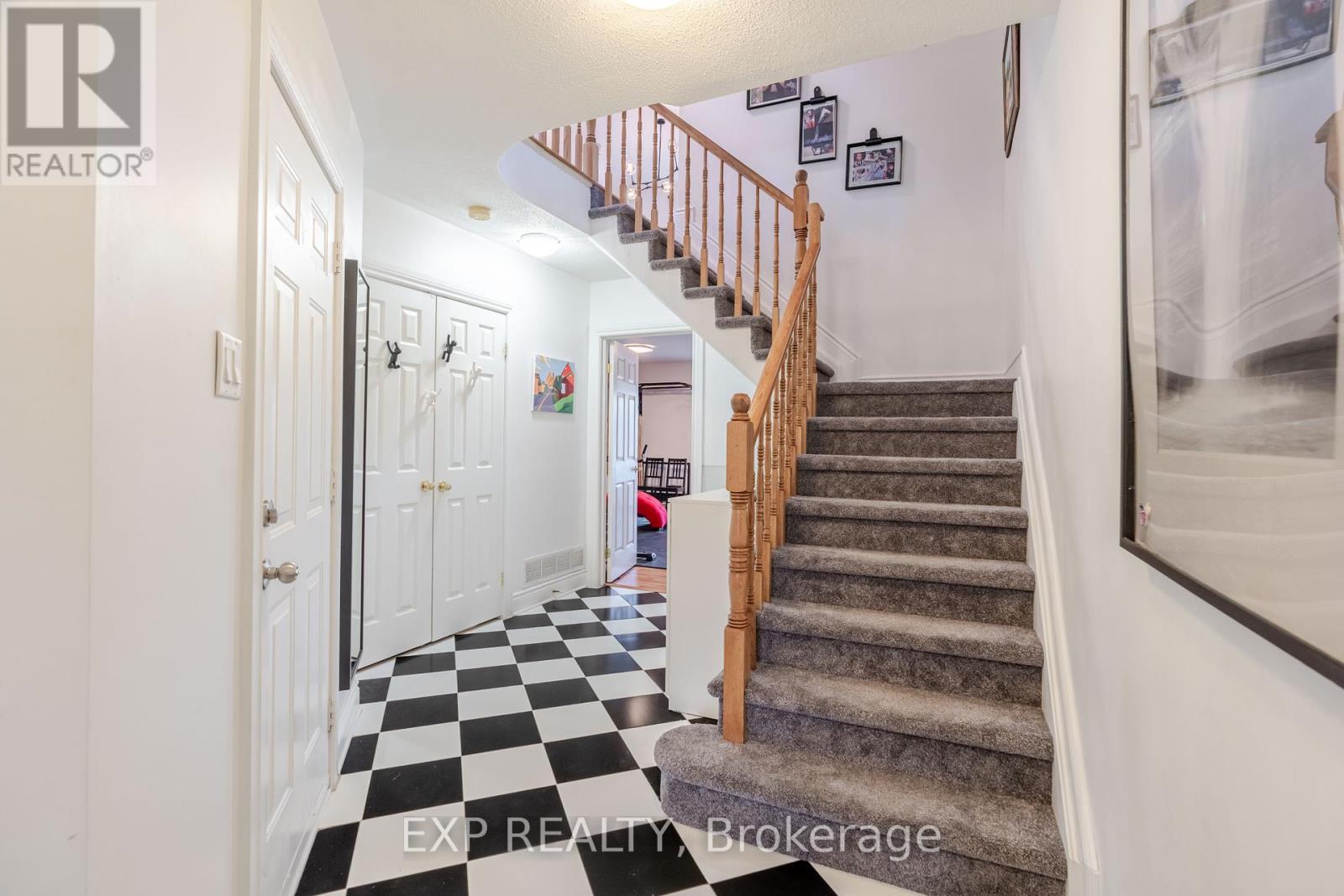 97 Castle Glen Crescent