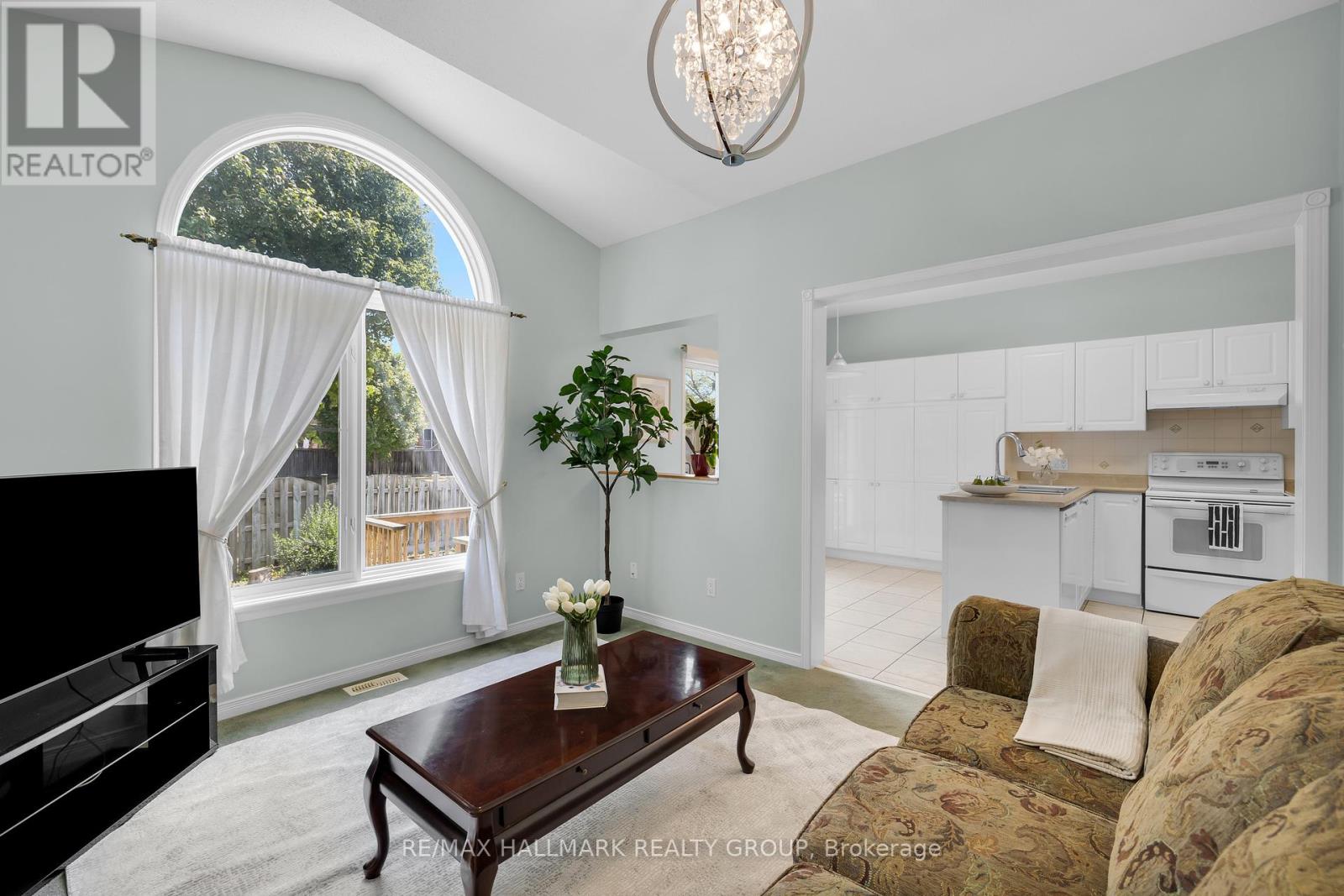 1087 Rocky Harbour Crescent