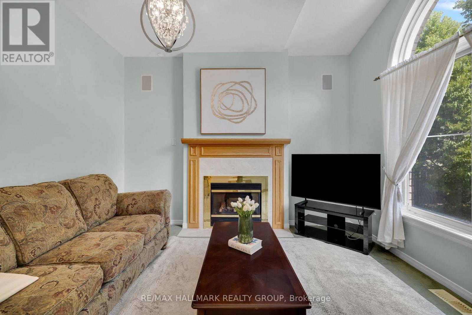 1087 Rocky Harbour Crescent