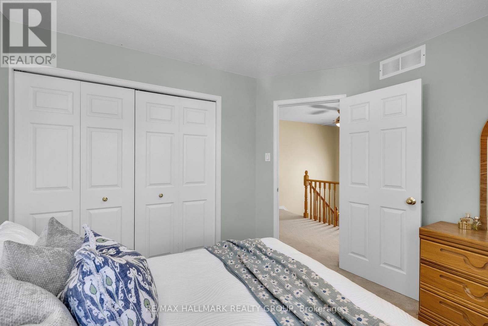 1087 Rocky Harbour Crescent