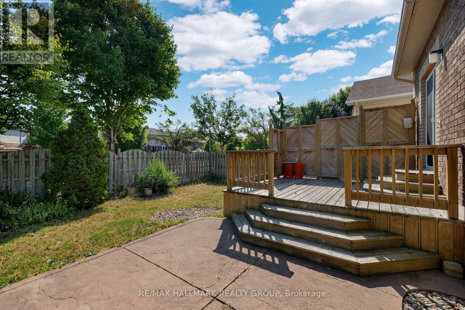 1087 Rocky Harbour Crescent