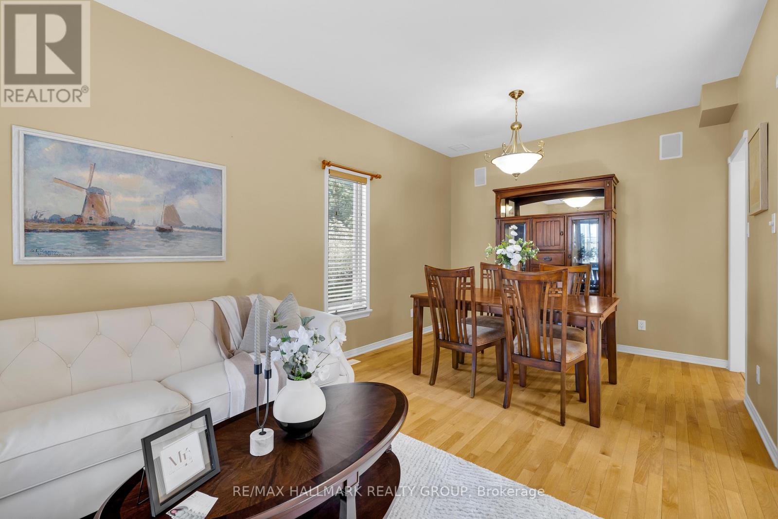 1087 Rocky Harbour Crescent