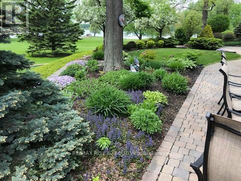 16024 Lakeside Drive