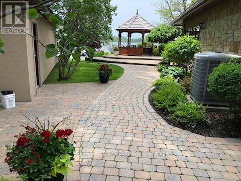 16024 Lakeside Drive