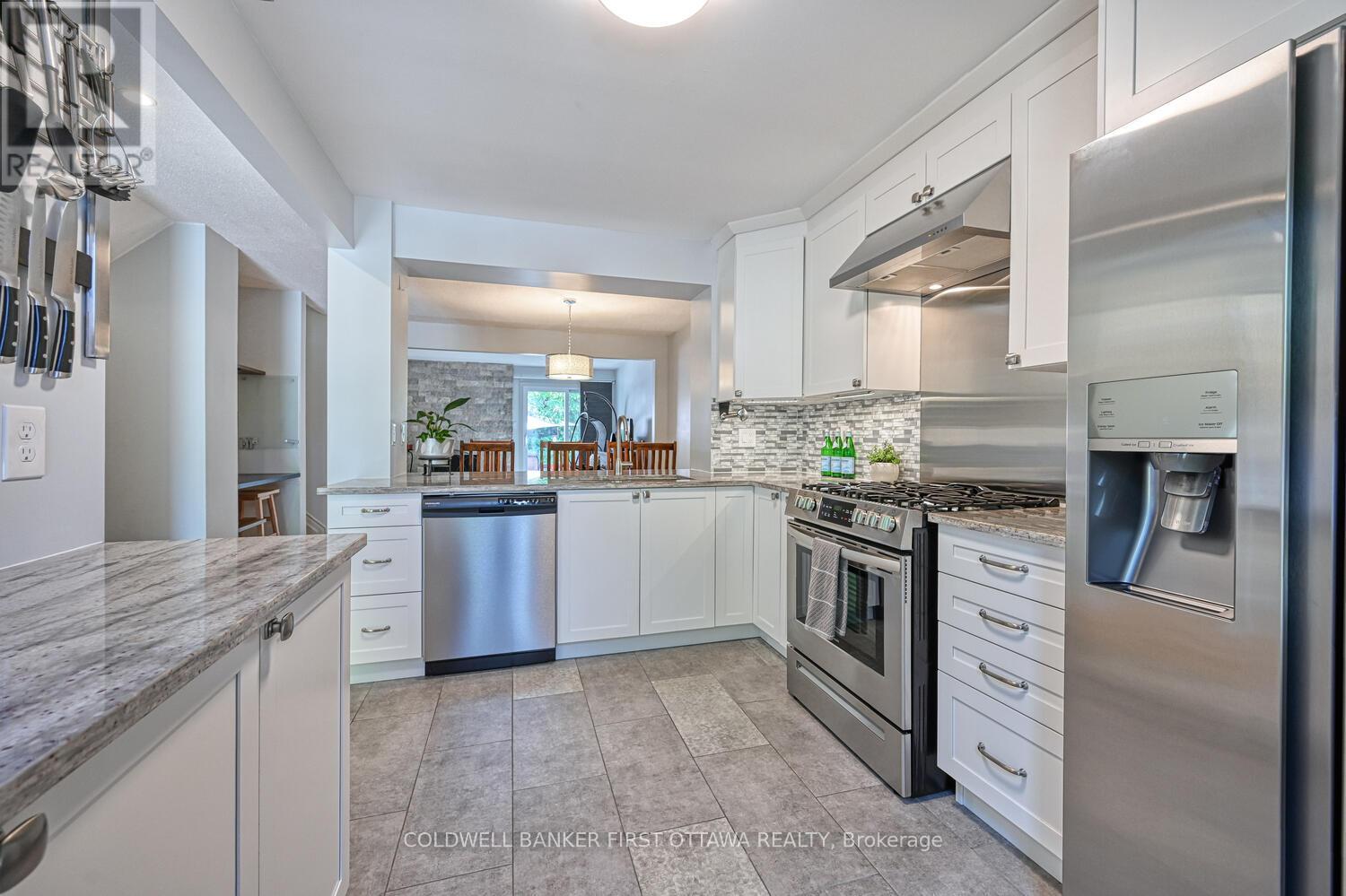 154 Mcclintock Way