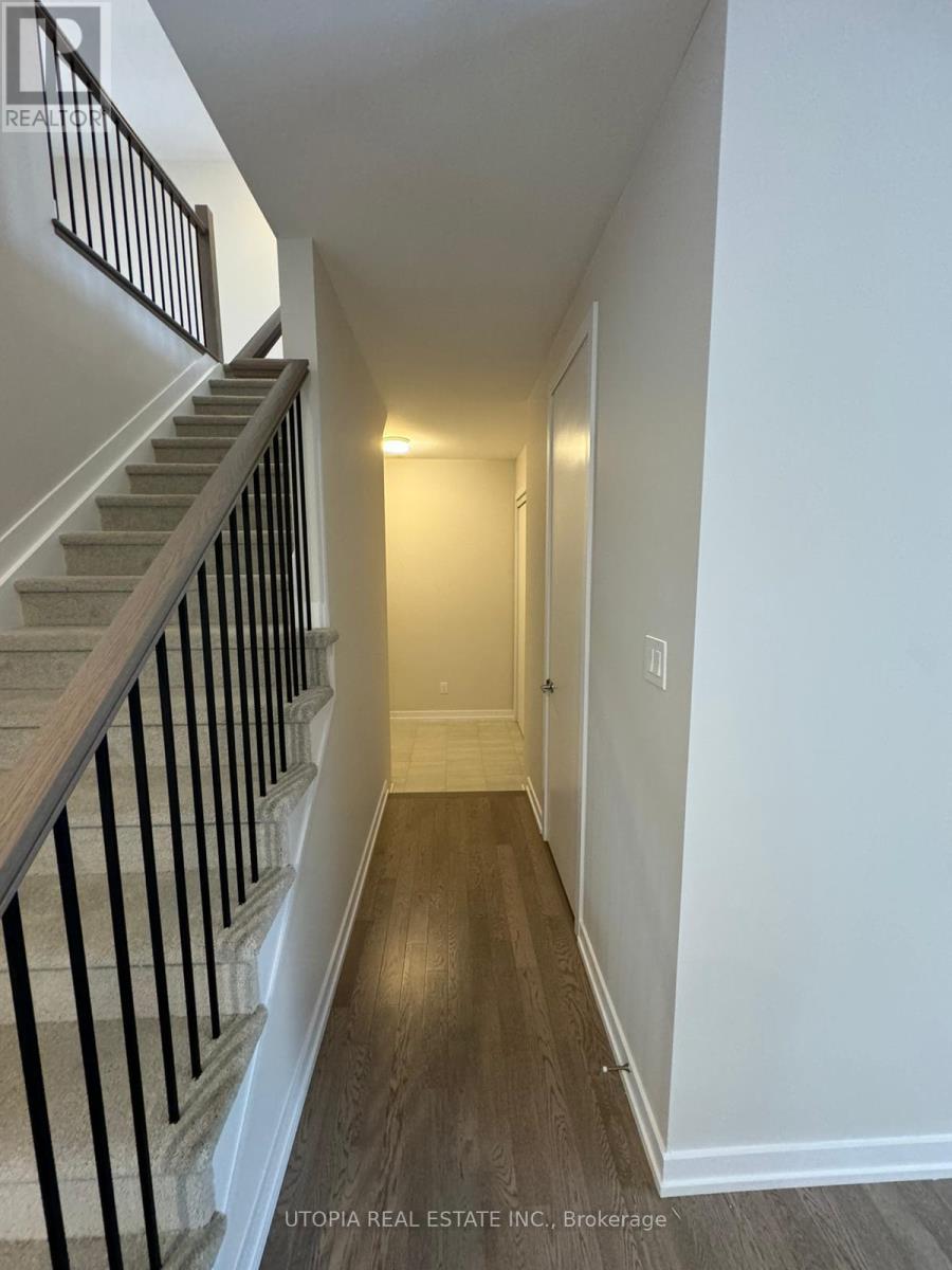 110 Hackamore Crescent
