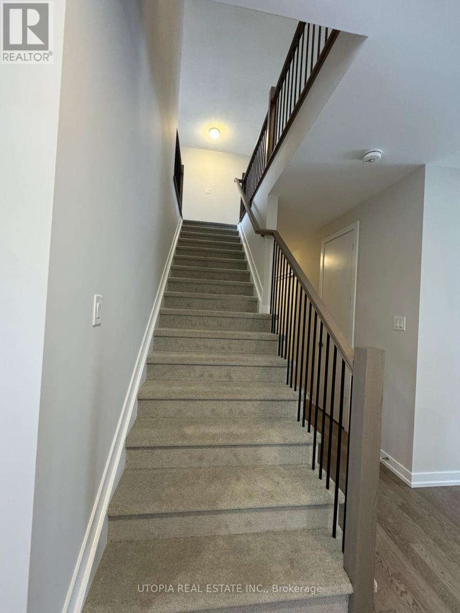 110 Hackamore Crescent