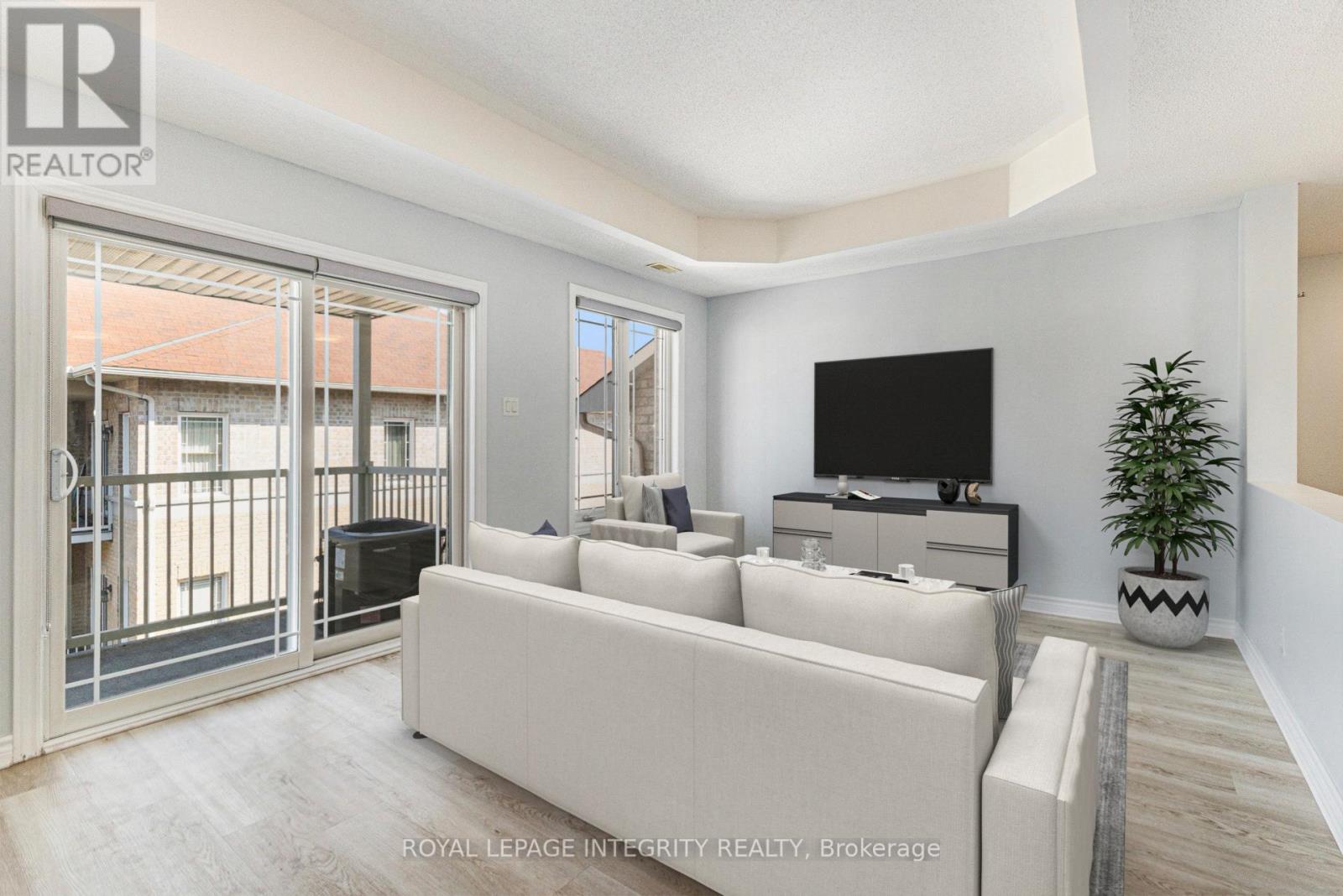 8 - 188 Paseo Private