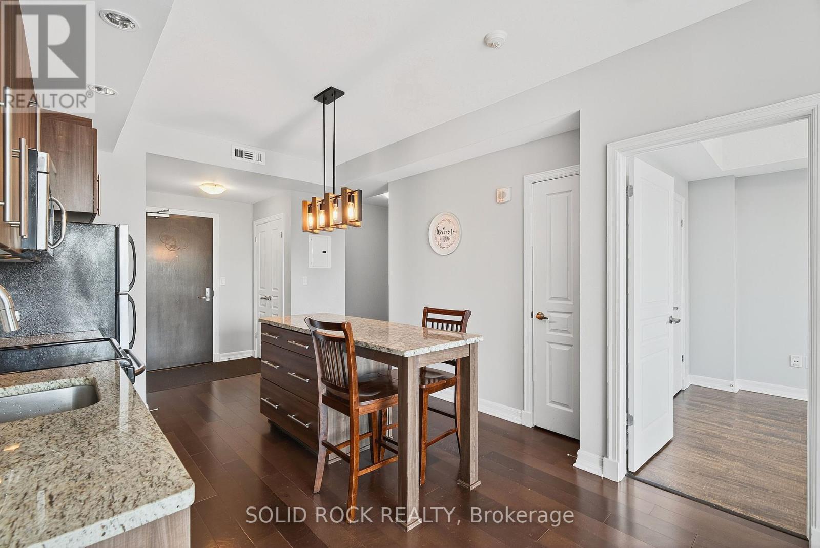 703 - 238 Besserer Street