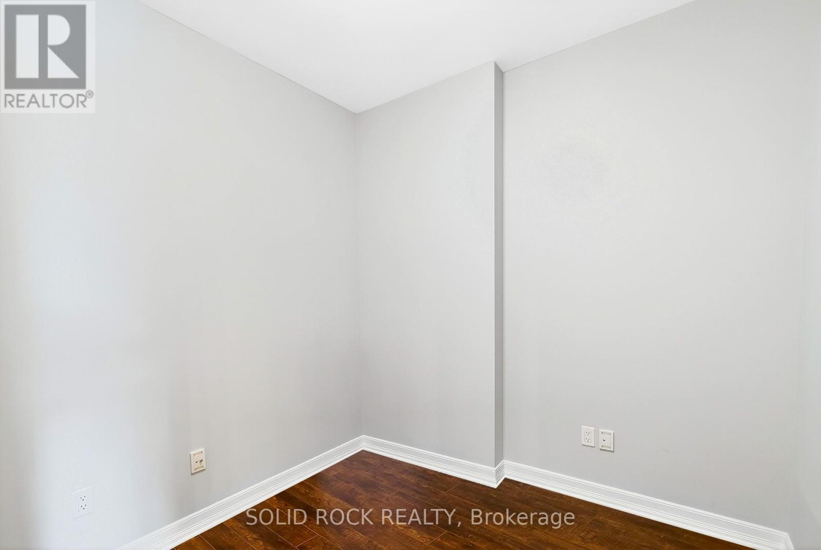 703 - 238 Besserer Street