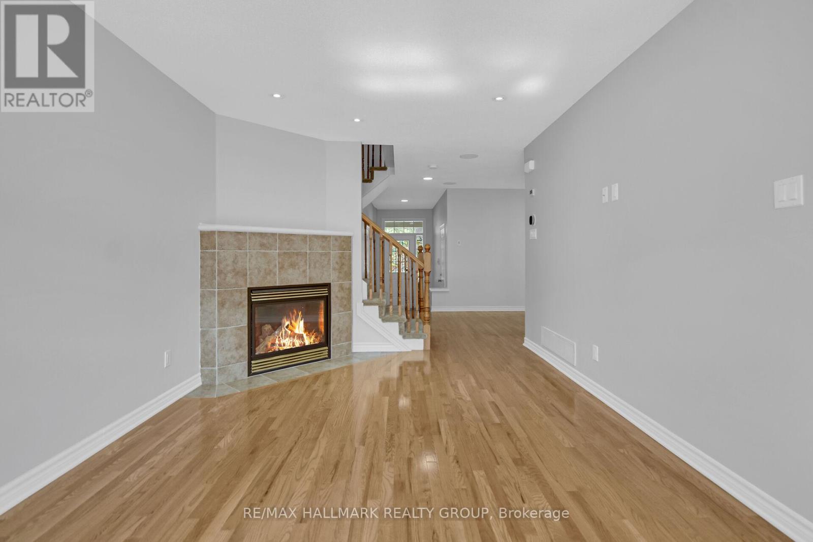198 Tandalee Crescent