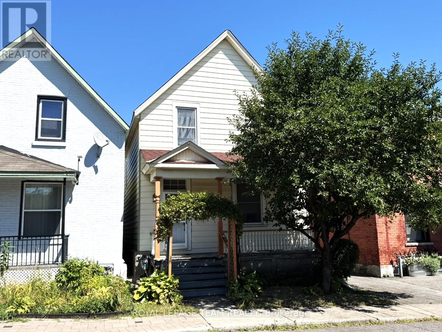 235 Cambridge Street N