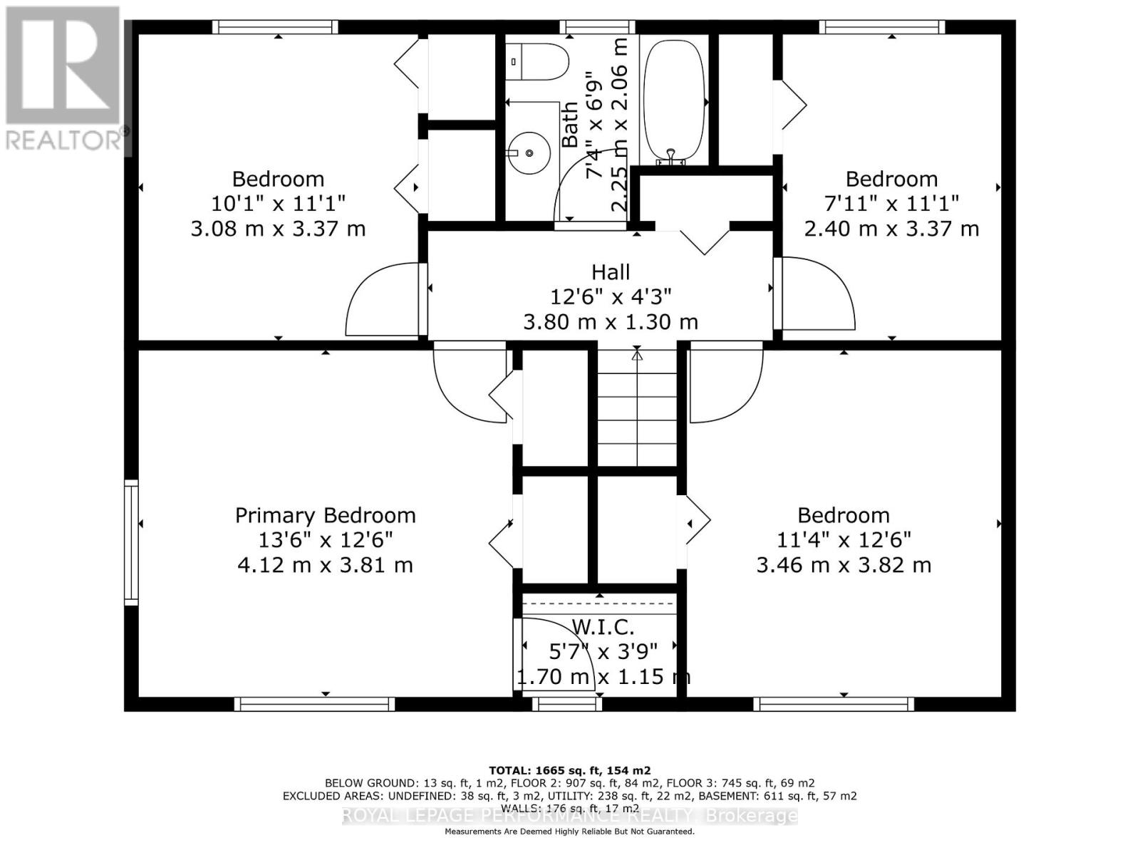 33 Woodview Crescent