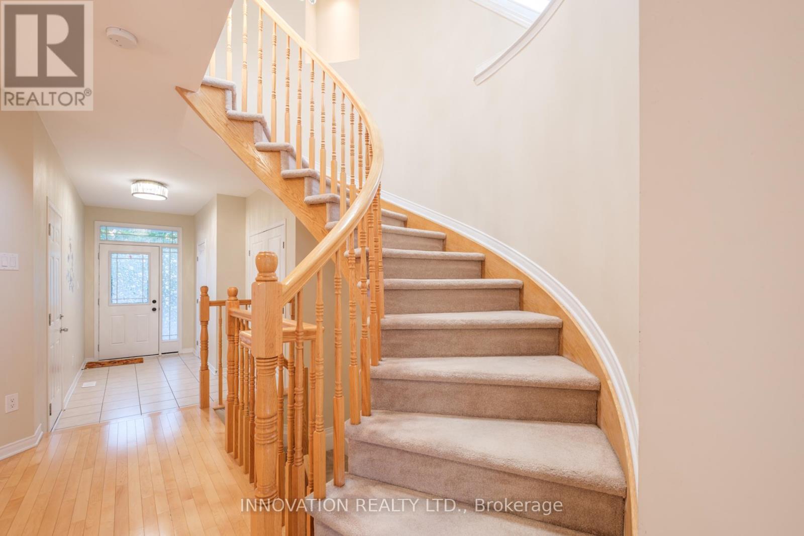 1609 Westhall Way N