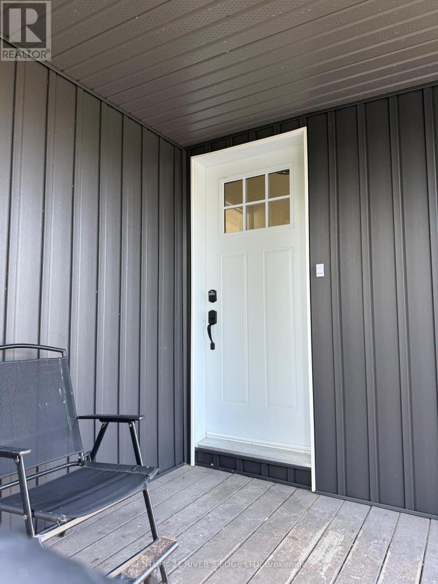 6385 6th Concession Road