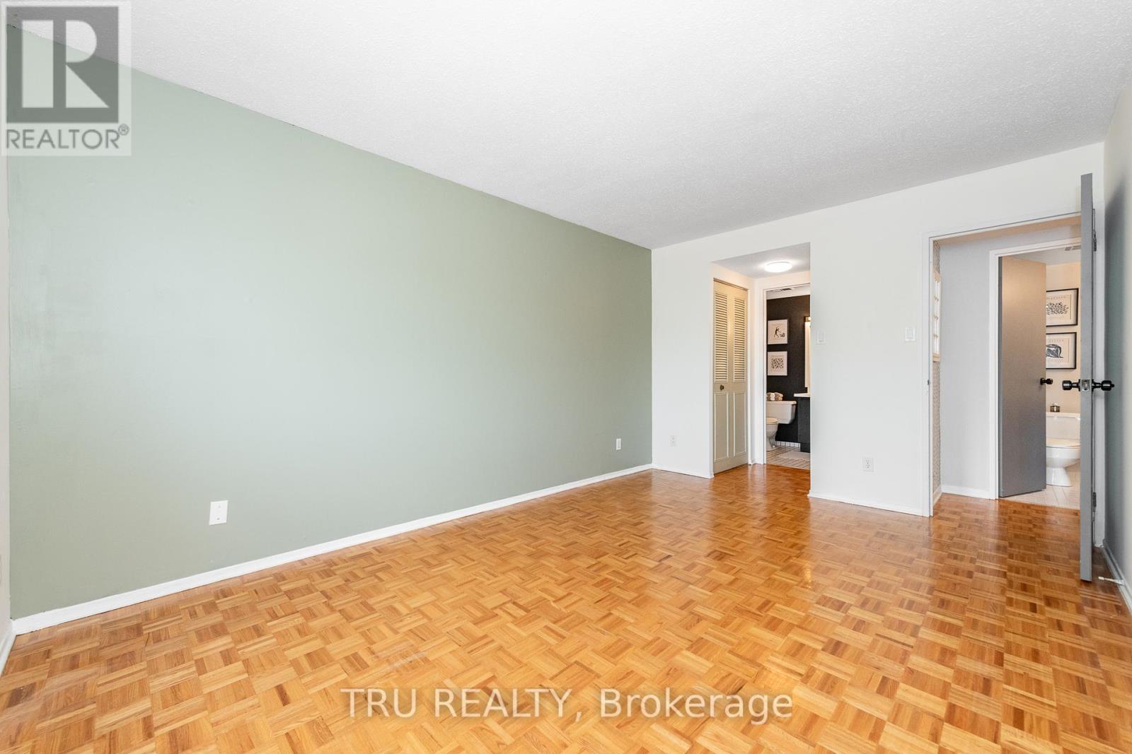 603 - 2871 Richmond Road