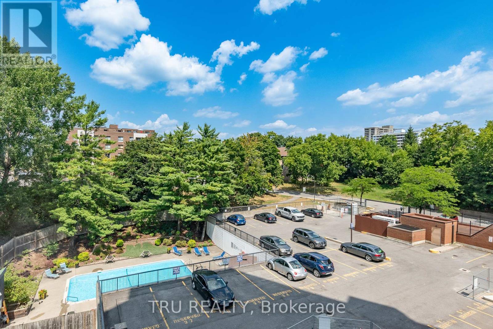 603 - 2871 Richmond Road