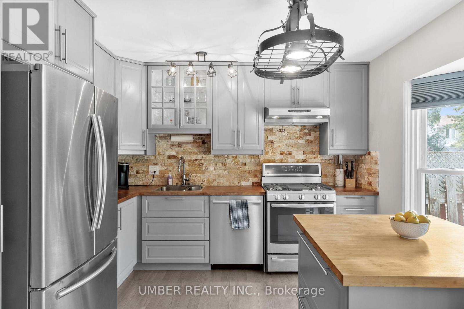 1130 St Emmanuel Terrace