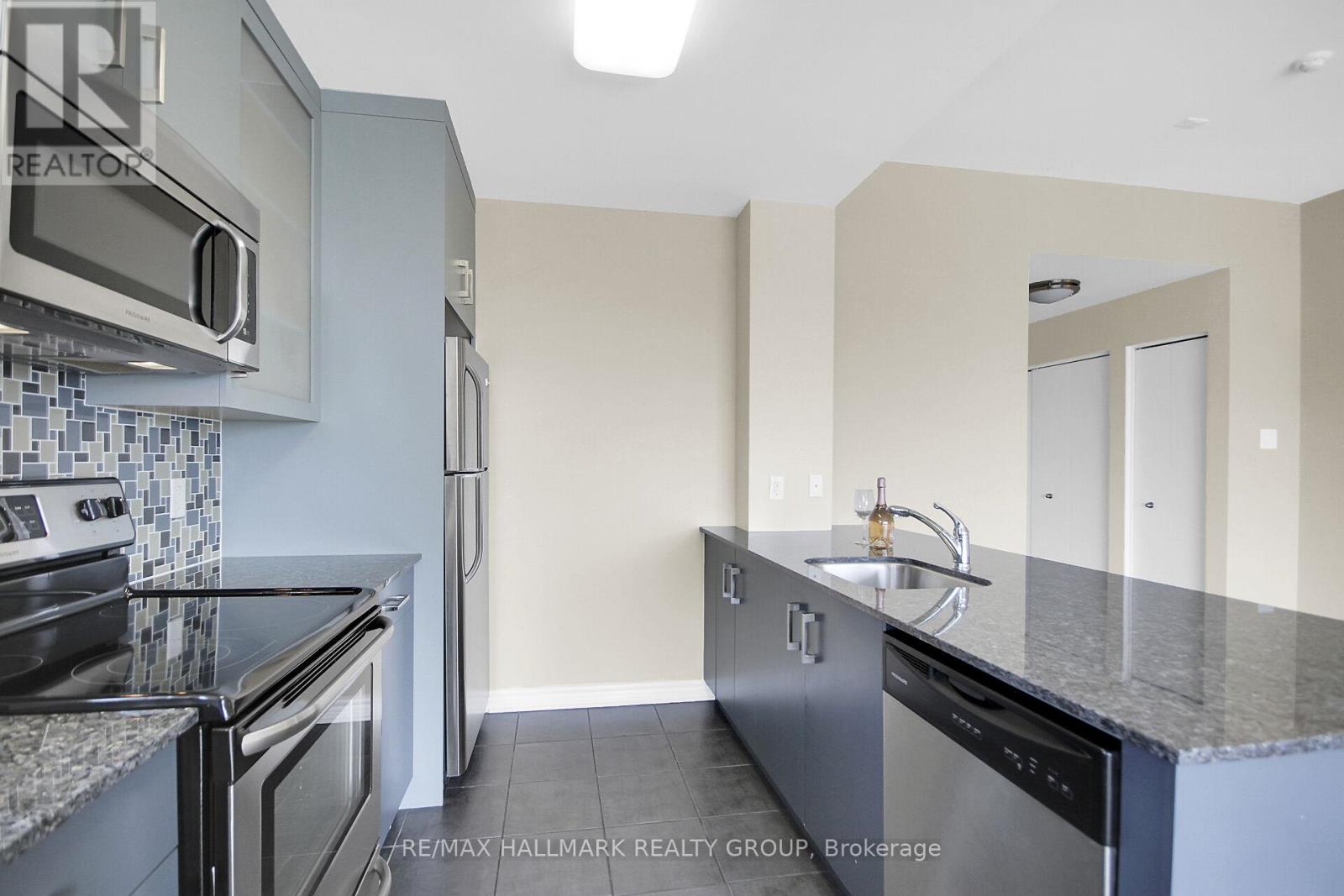 Ph1306 - 250 Lett Street