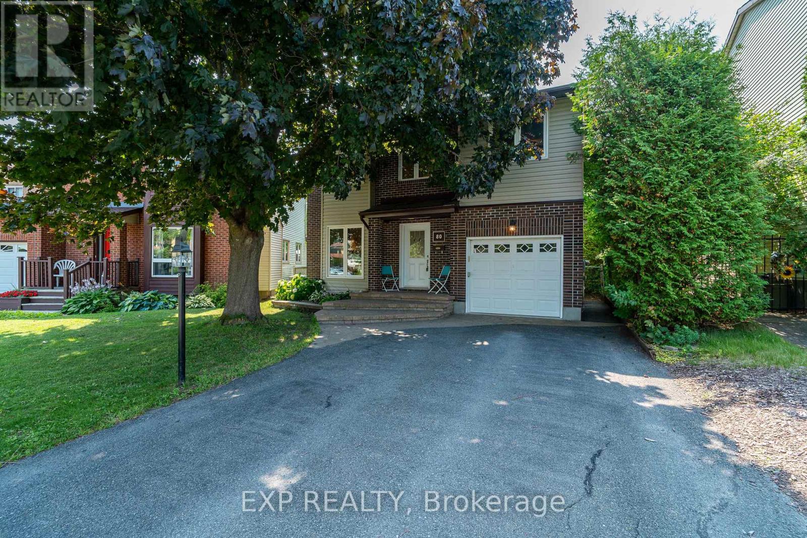 80 Coolspring Crescent