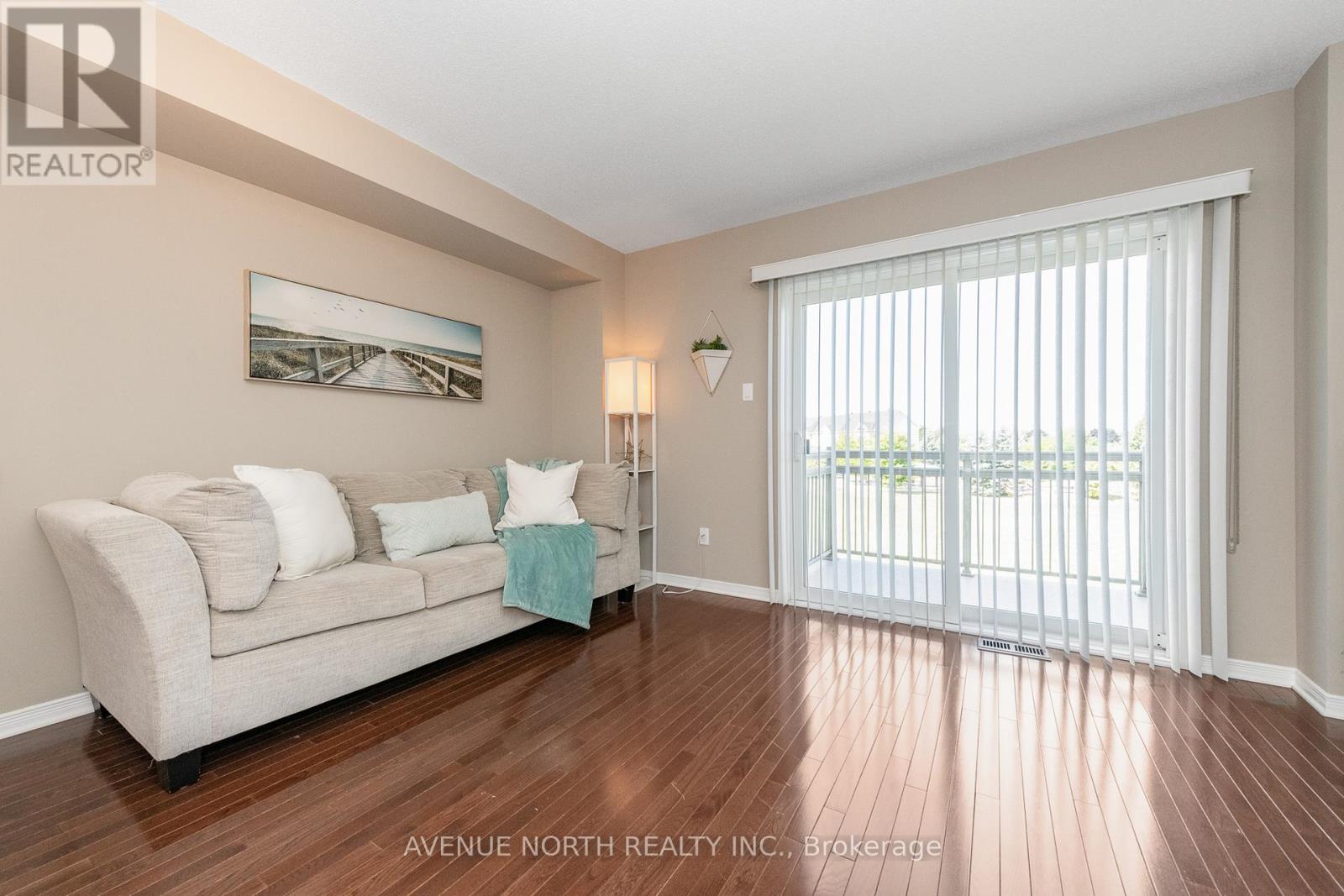 283 Stroget Private
