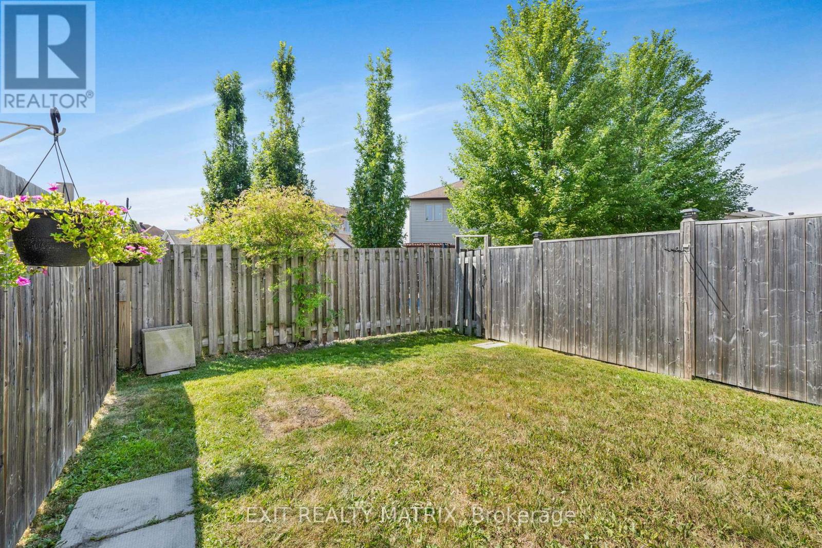 1836 Arrowgrass Way