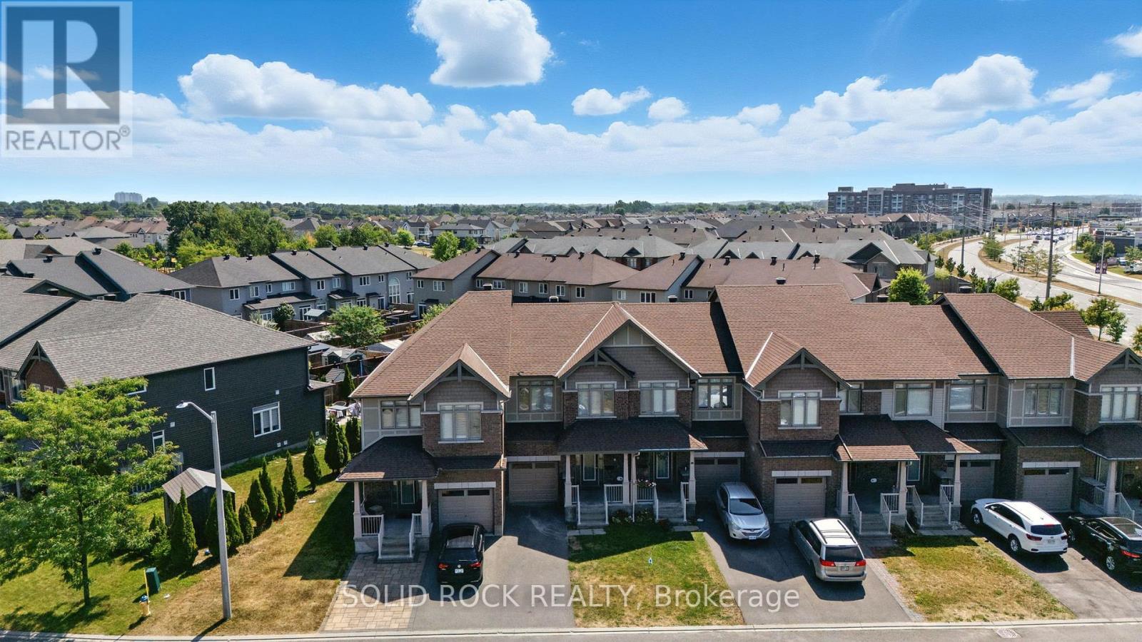 153 Hawkshaw Crescent E