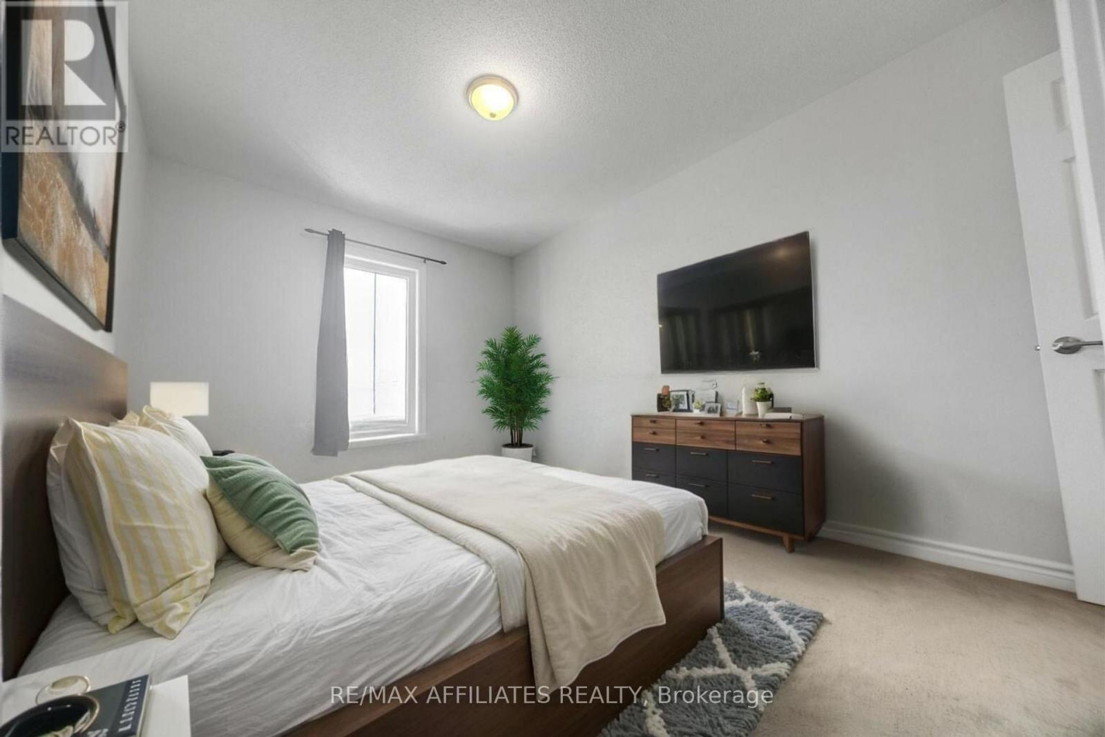 388 Aphelion Crescent