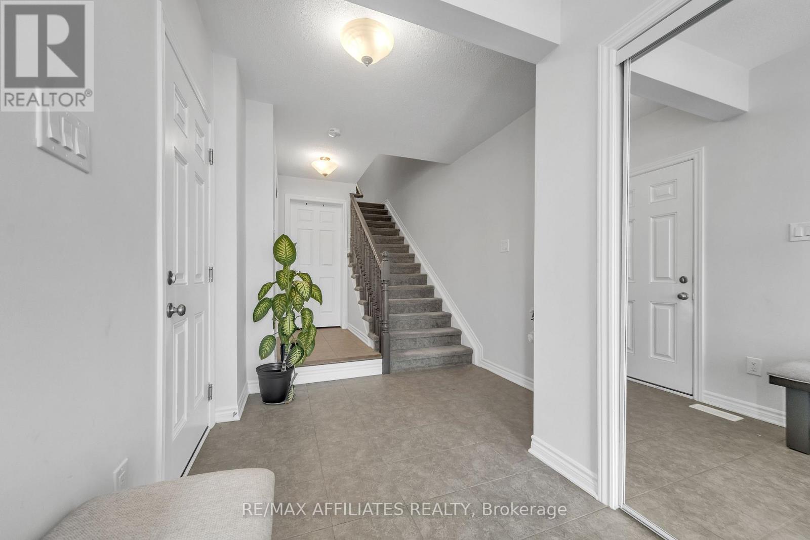 388 Aphelion Crescent