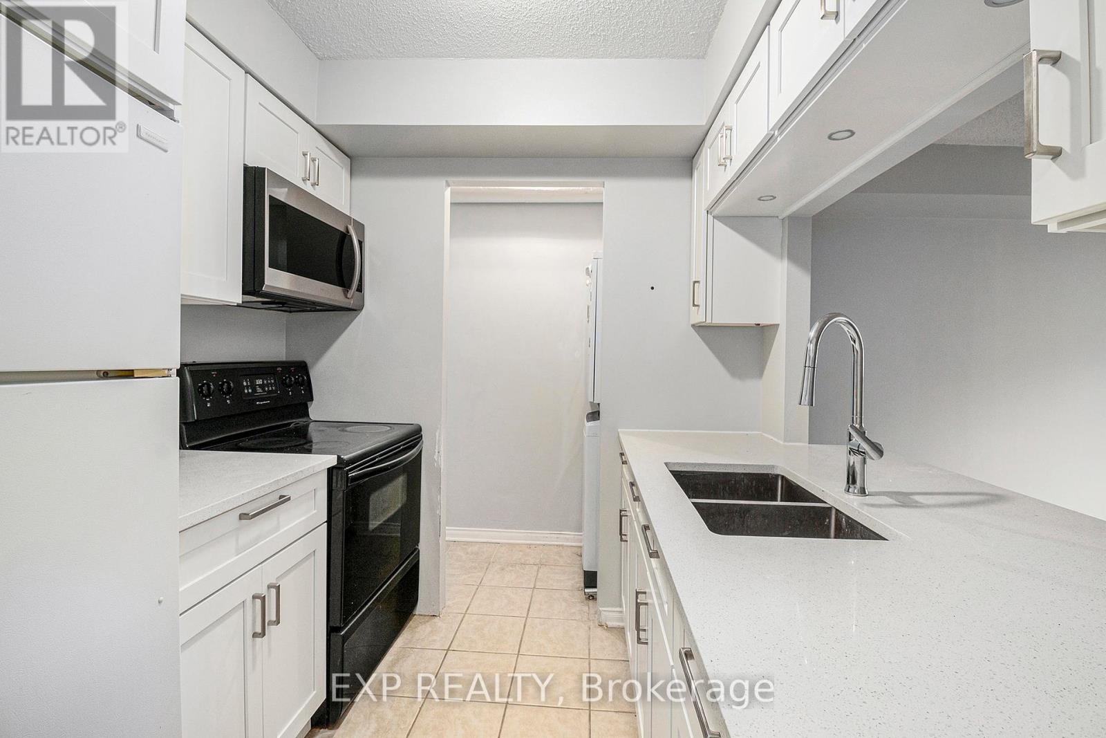 1402 - 199 Kent Street