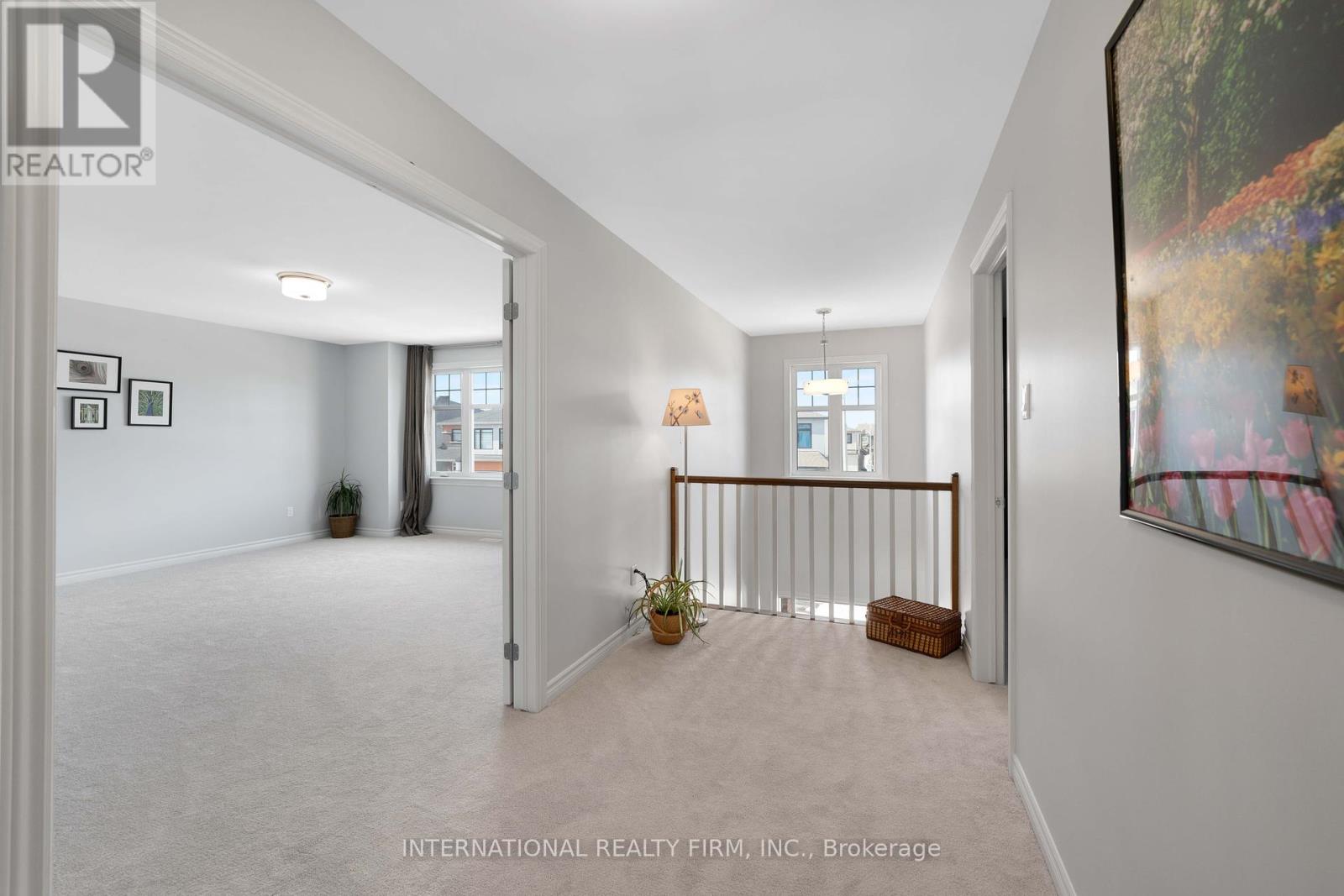 696 Moonflower Crescent