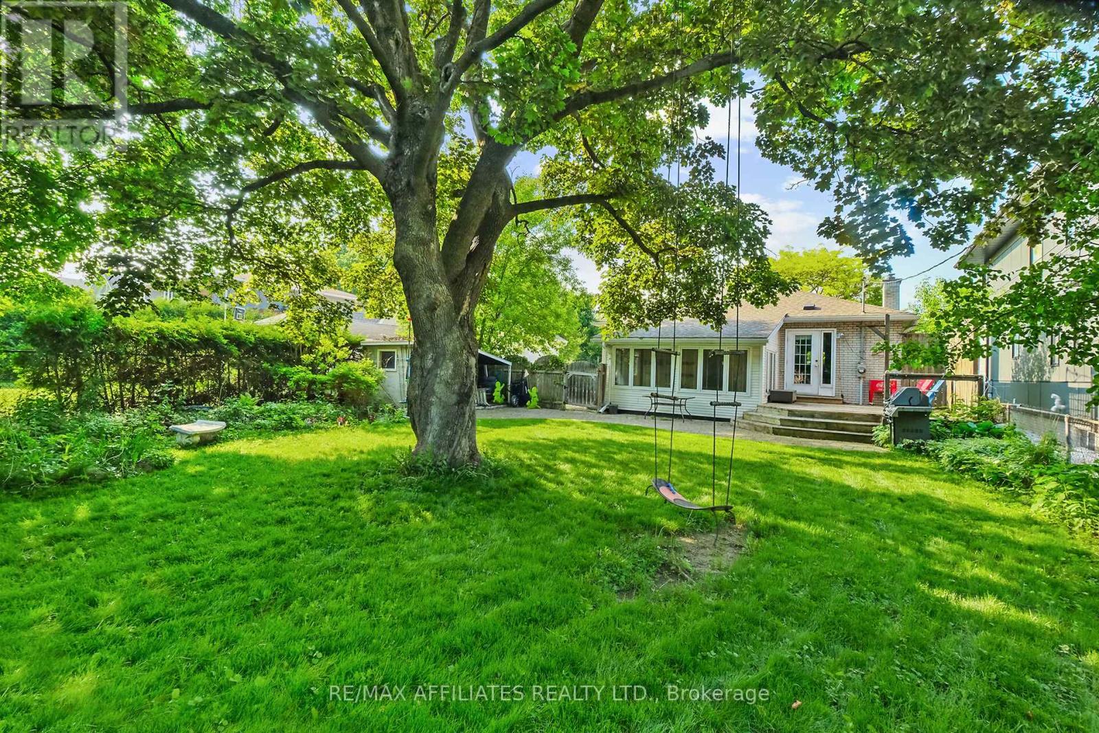 312 Mountbatten Avenue