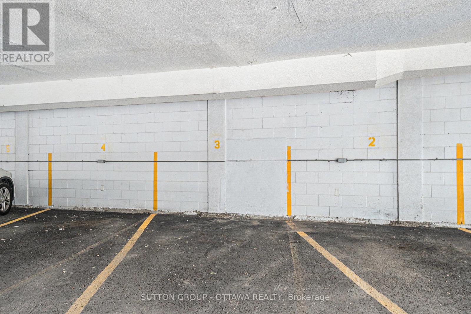 202 - 287 Maclaren Street