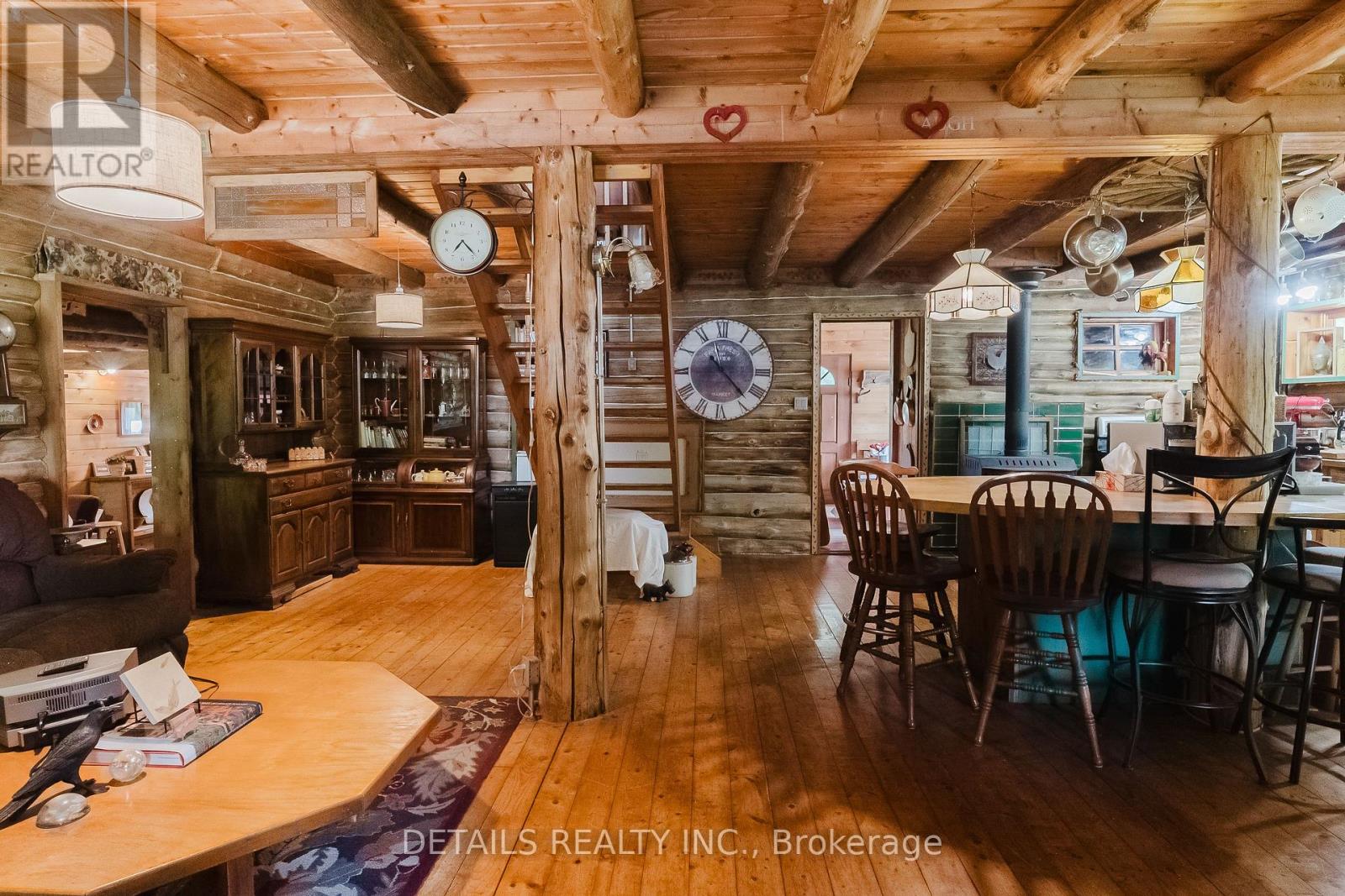 1502 Drummond Con 10a Road W