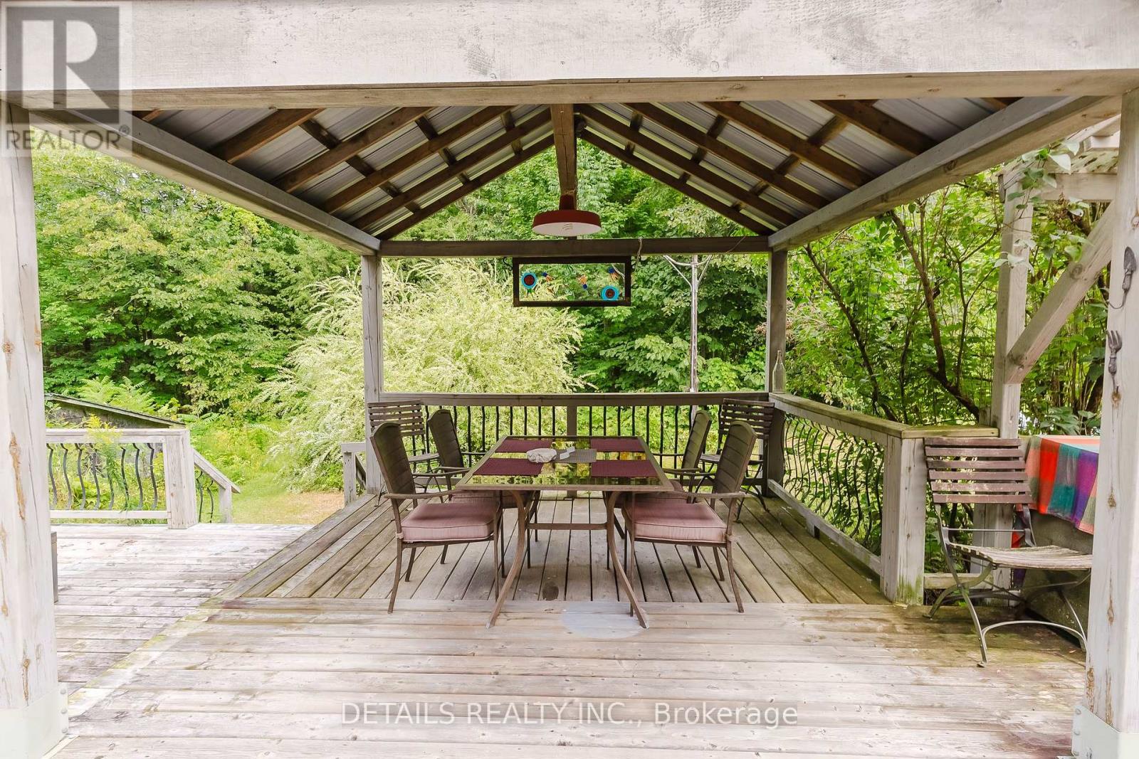 1502 Drummond Con 10a Road W