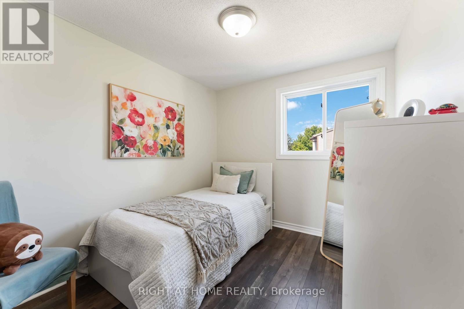 1 Berkshire Way
