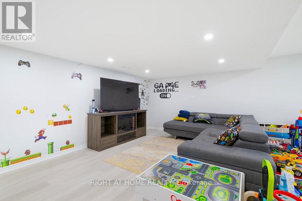 4512 Kelly Farm Drive