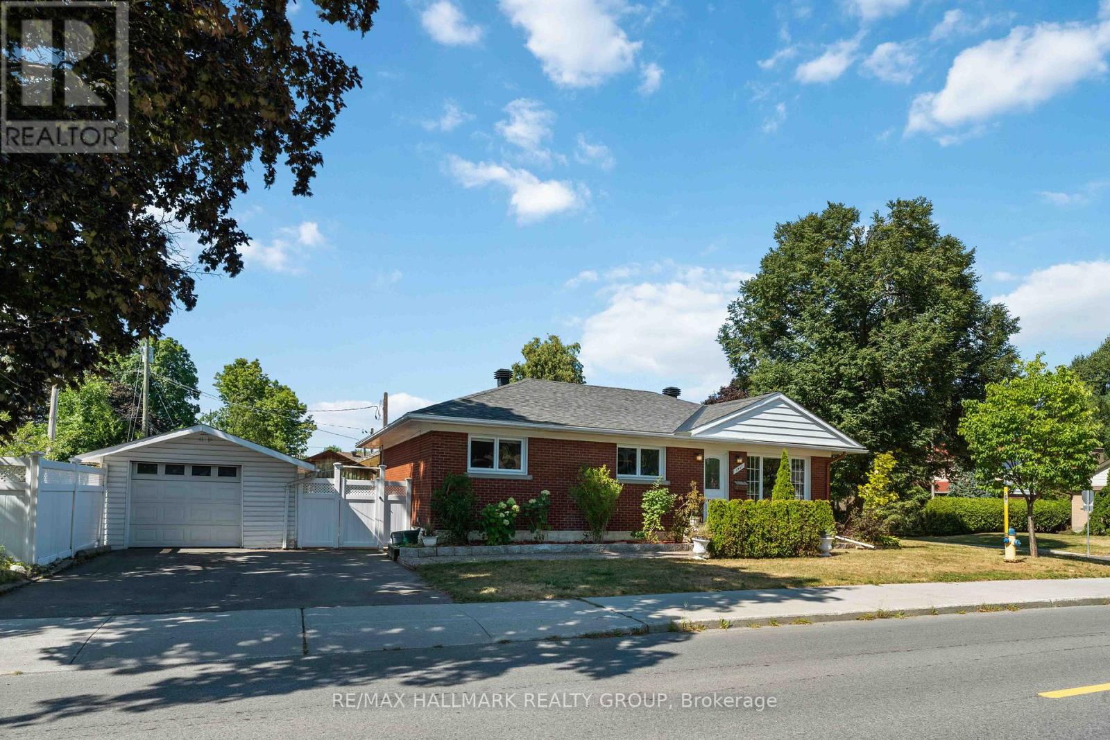 1921 Navaho Drive