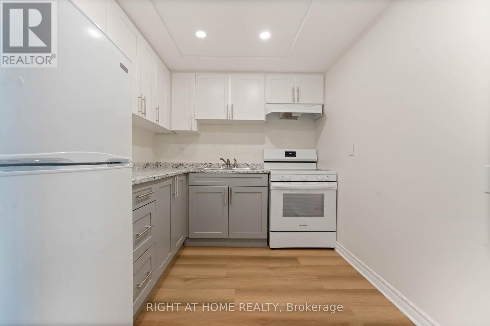 302 - 555 Brittany Drive