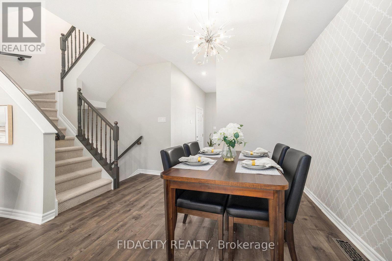 241 Bandelier Way