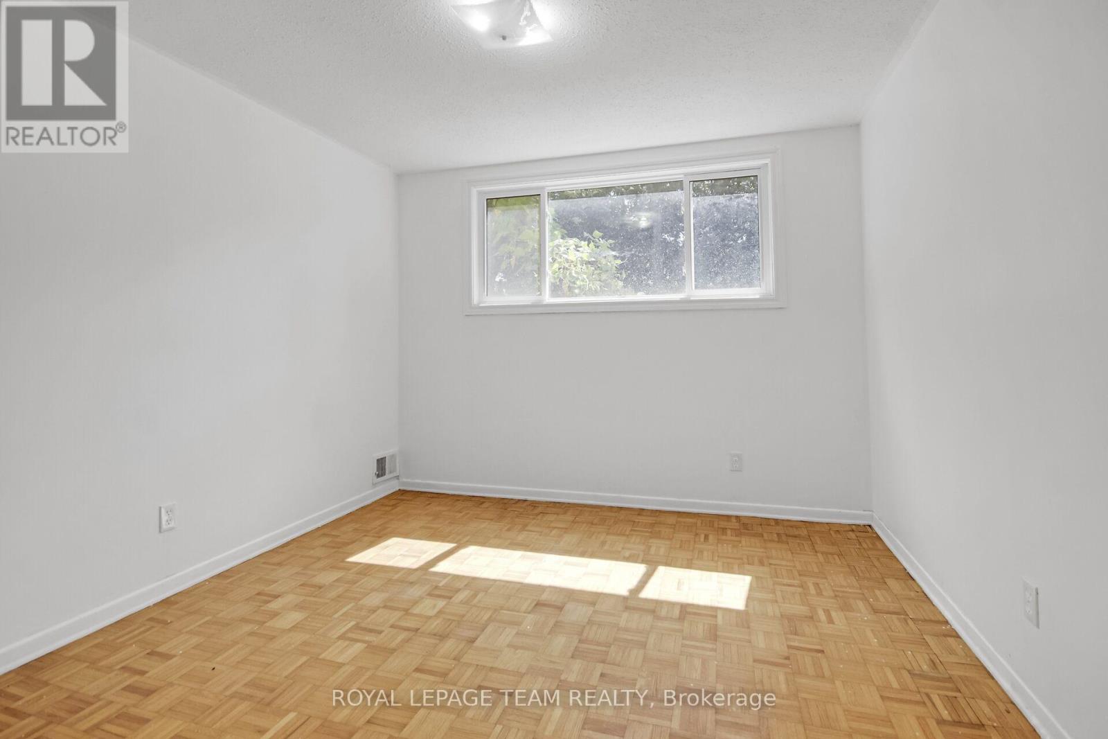 52 Bowhill Avenue