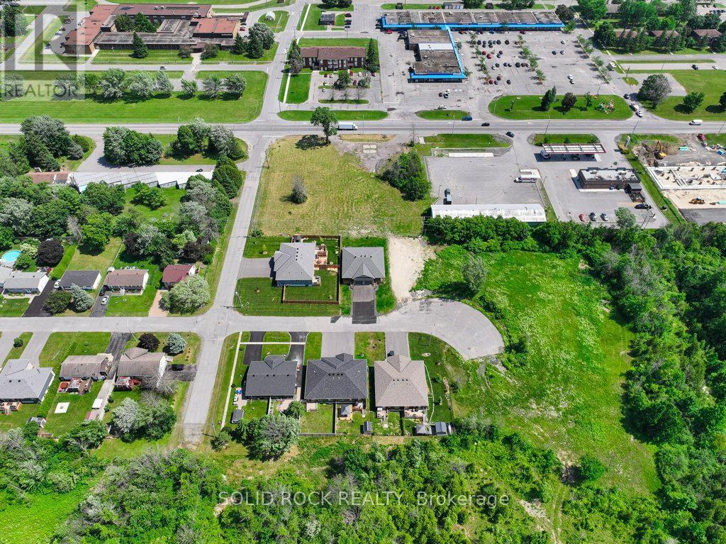 9 Billings Avenue W