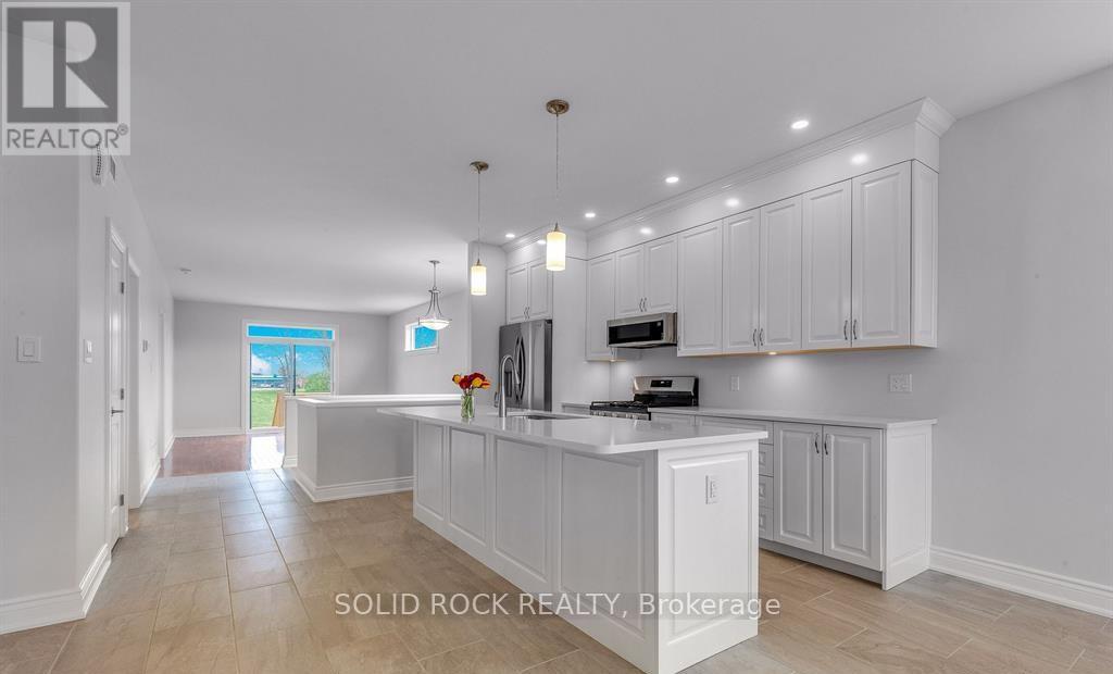 9 Billings Avenue W
