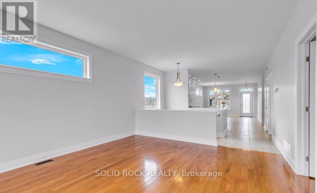 9 Billings Avenue W