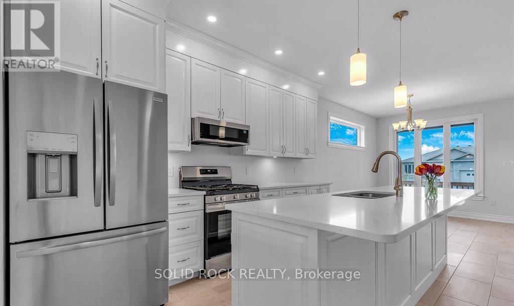 9 Billings Avenue W