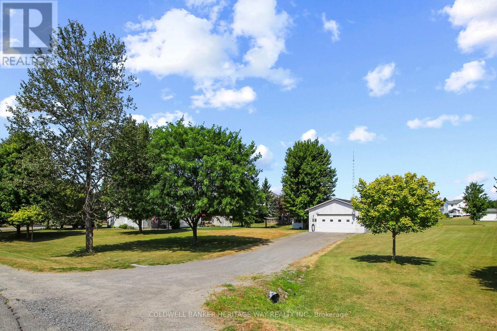 265 Julie Anne Crescent