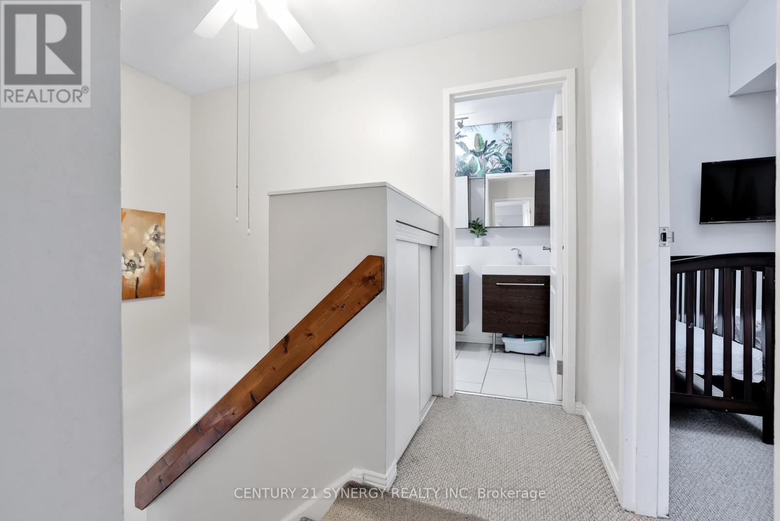 17 - 3415 Uplands Drive