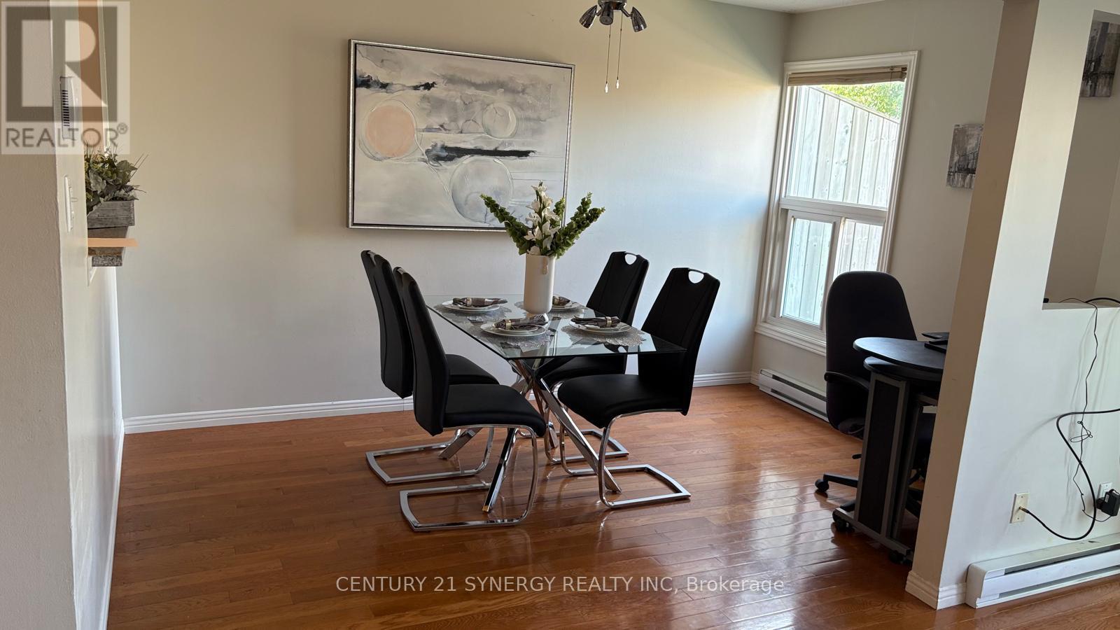 17 - 3415 Uplands Drive