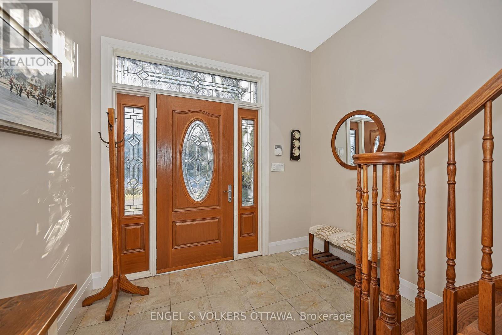 1836 Whitemarsh Crescent