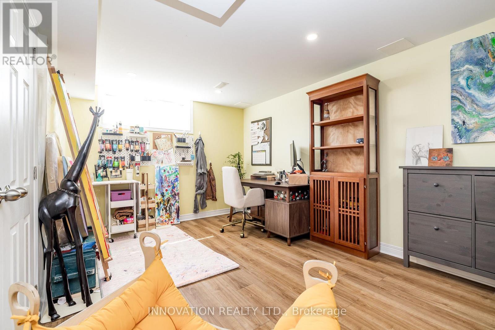 324 Rustic Hills Crescent